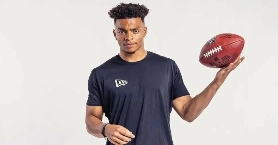 Nike Bears 1 Justin Fields Orange 2021 NFL Draft Vapor Untouchable Limited  Jersey